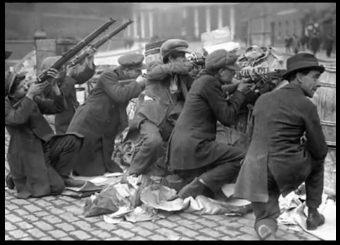 Easter Rising Irish Soldiers